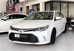 تويوتا أفالون